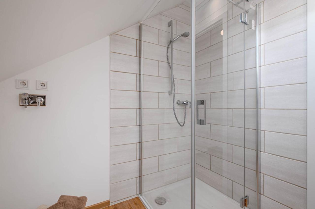 Am Thie Appartement Hoisdorf Buitenkant foto
